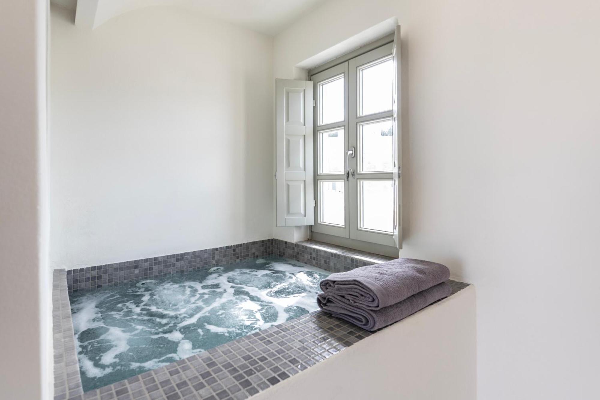 מסאריה Frescoes Luxury Suites By Kb Hospitality מראה חיצוני תמונה